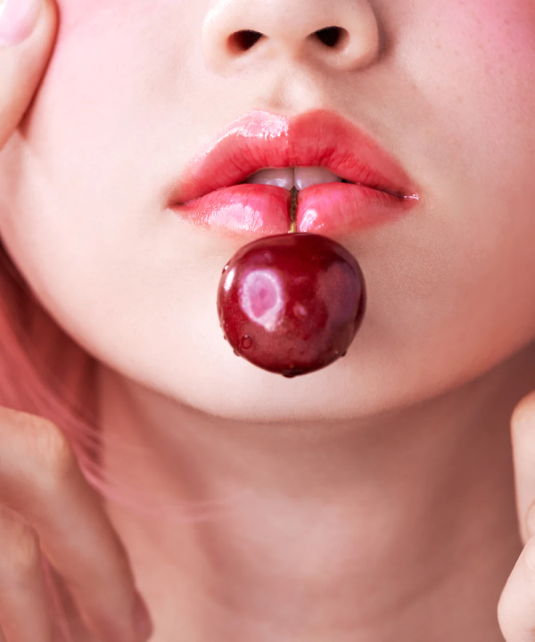 skincare-kbeauty-glowtime-tocobo glass tinted lip balm flush cherry