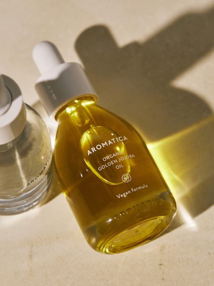 skincare-kbeauty-glowtime-Aromatica Organic Golden Jojoba Oil