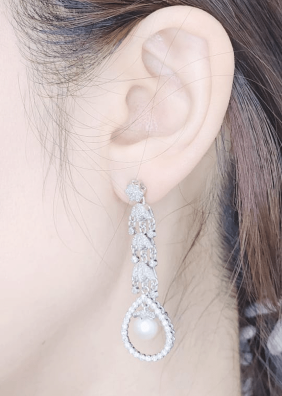 skincare-kbeauty-glowtime-aime allegra pearl drop earring