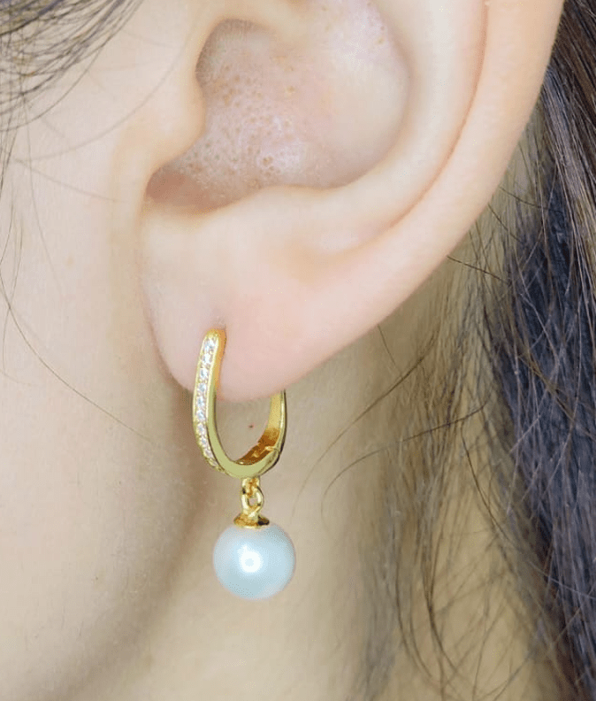 skincare-kbeauty-glowtime-AIMÉ FIORIS Pearl Drop Hoop Earrings 9K Gold Plated
