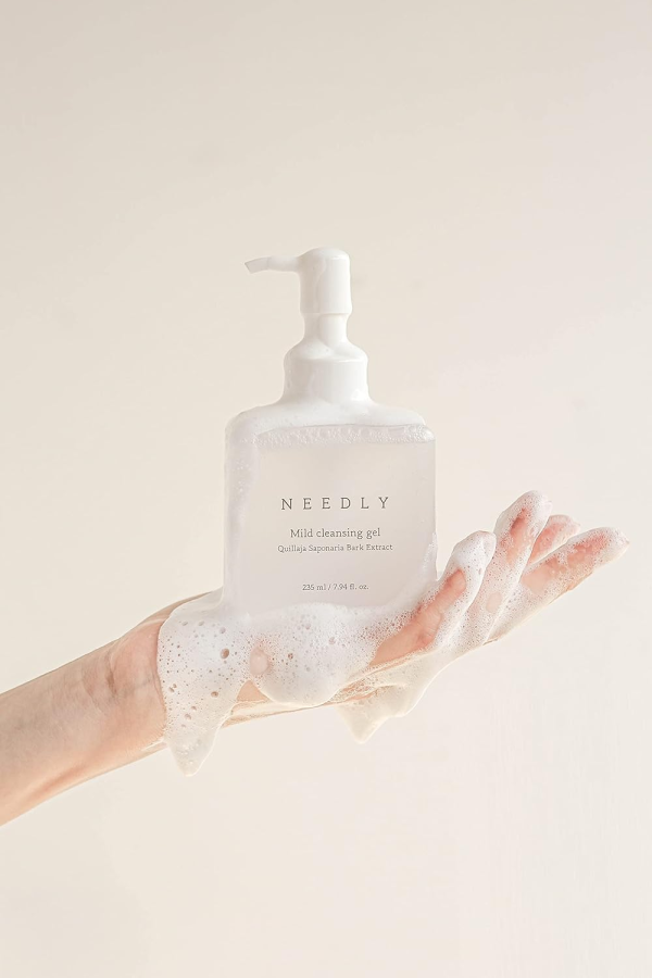 skincare-kbeauty-glowtime-needly mild cleansing gel