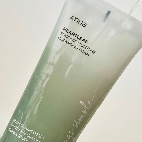 skincare-kbeauty-glowtime-anua heartleaf succinic moisture cleansing foam