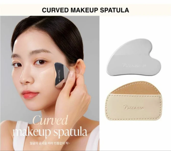 skincare-kbeauty-glowtime-picasso curved make up spatula