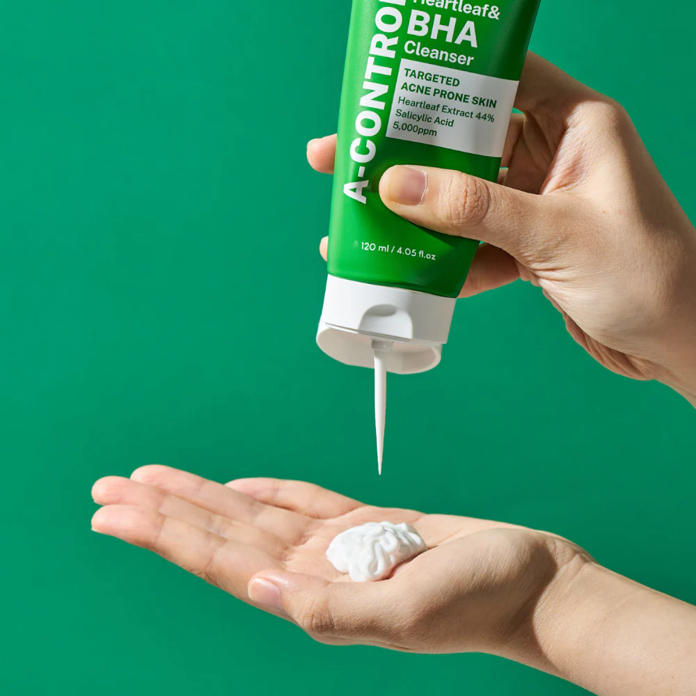 vskincare-kbeauty-glowtime-nine less a control heartleaf BHA Cleanser