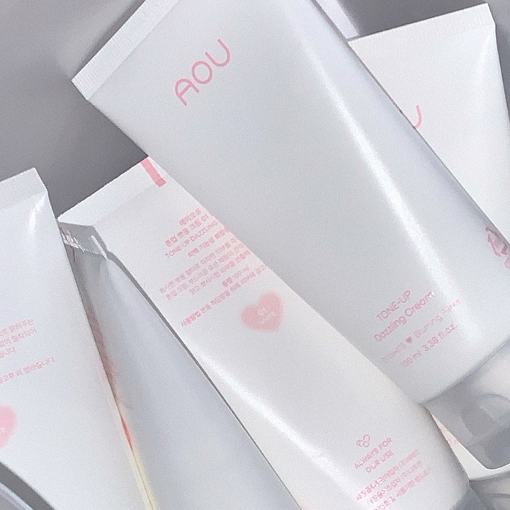 skincare-kbeauty-glowtime-aou tone up dazzling cream 01 white