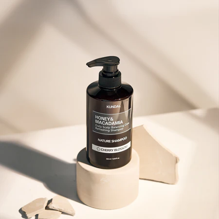 skincare-kbeauty-glowtime-kundal honey and macadamia Shampoo Amber and vanilla